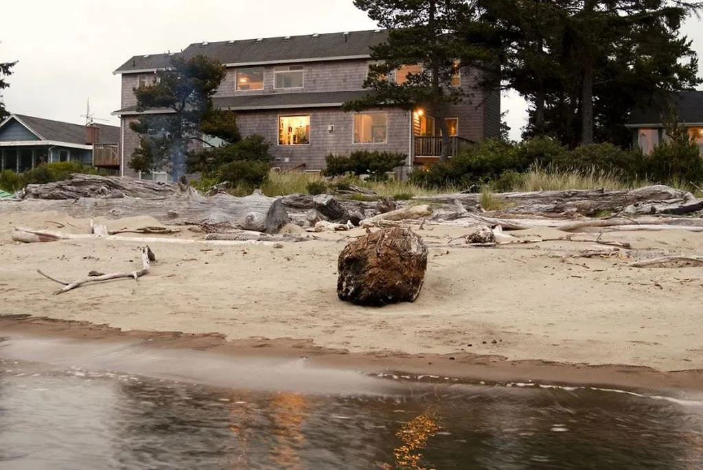 Baywood Shores B&B-1